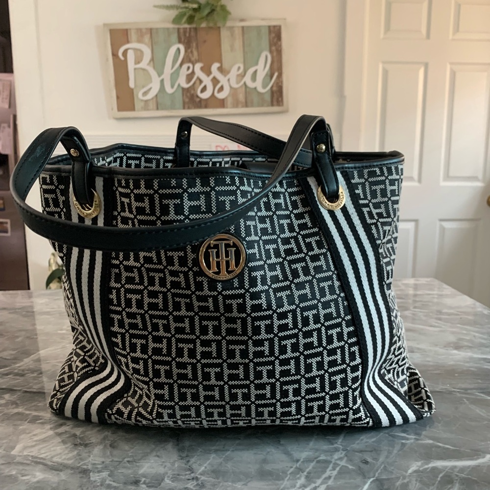 Tommy Hilfiger Geometric Black and White Tote - Picture 7 of 7